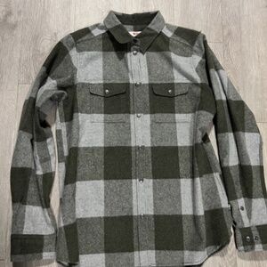 Fjallraven Canada Shirt Plaid Wool Size Medium Green/ Gray